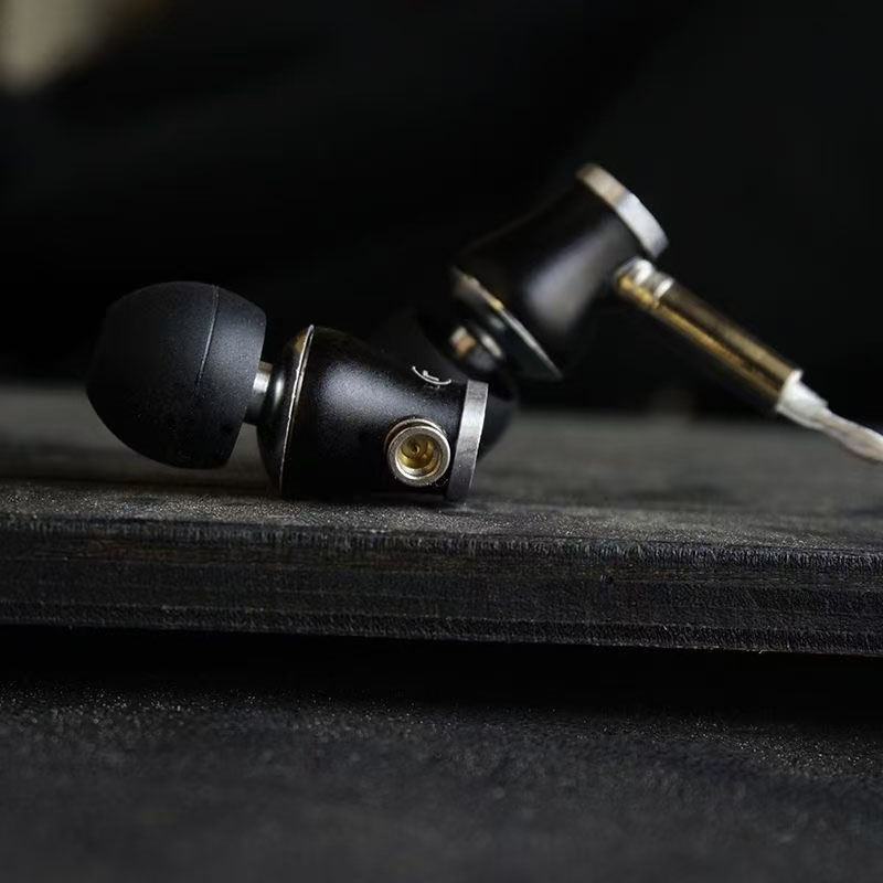 HiFi In-Ear Earbuds MMCX Inter - đánh giá và giá Type C Wired Earphones With Mic